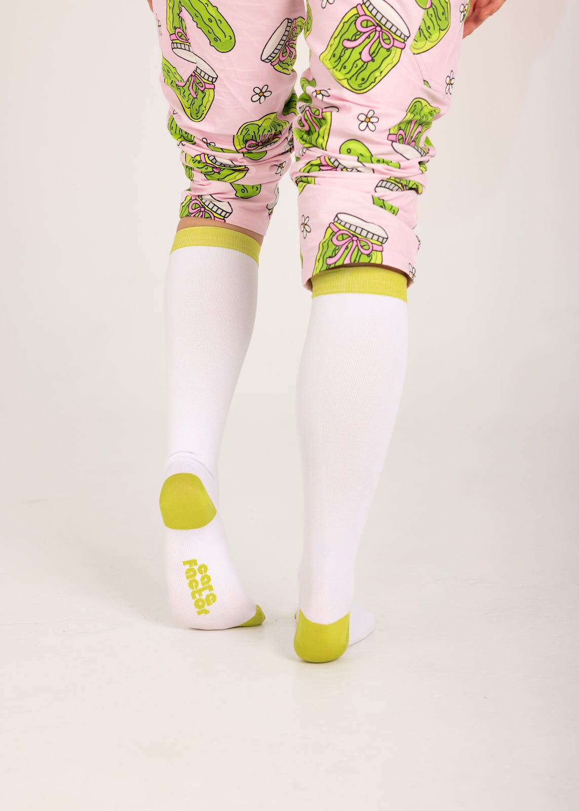 COMPRESSION SOCKS