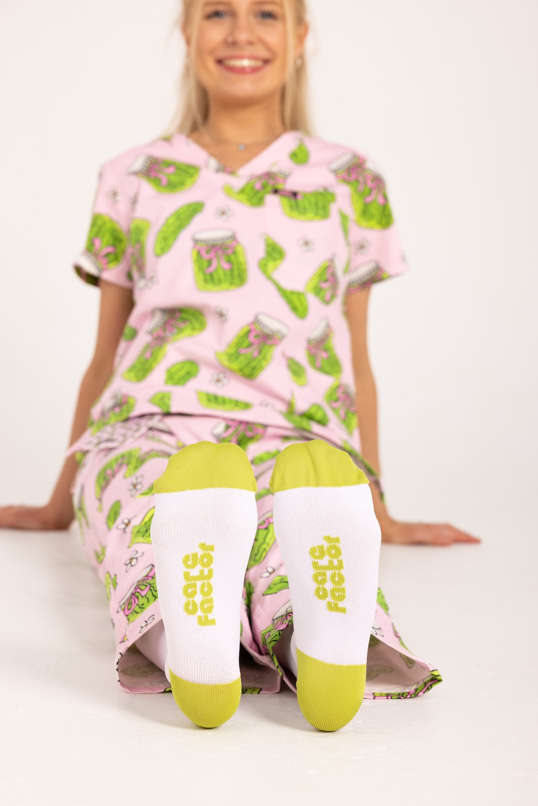 COMPRESSION SOCKS