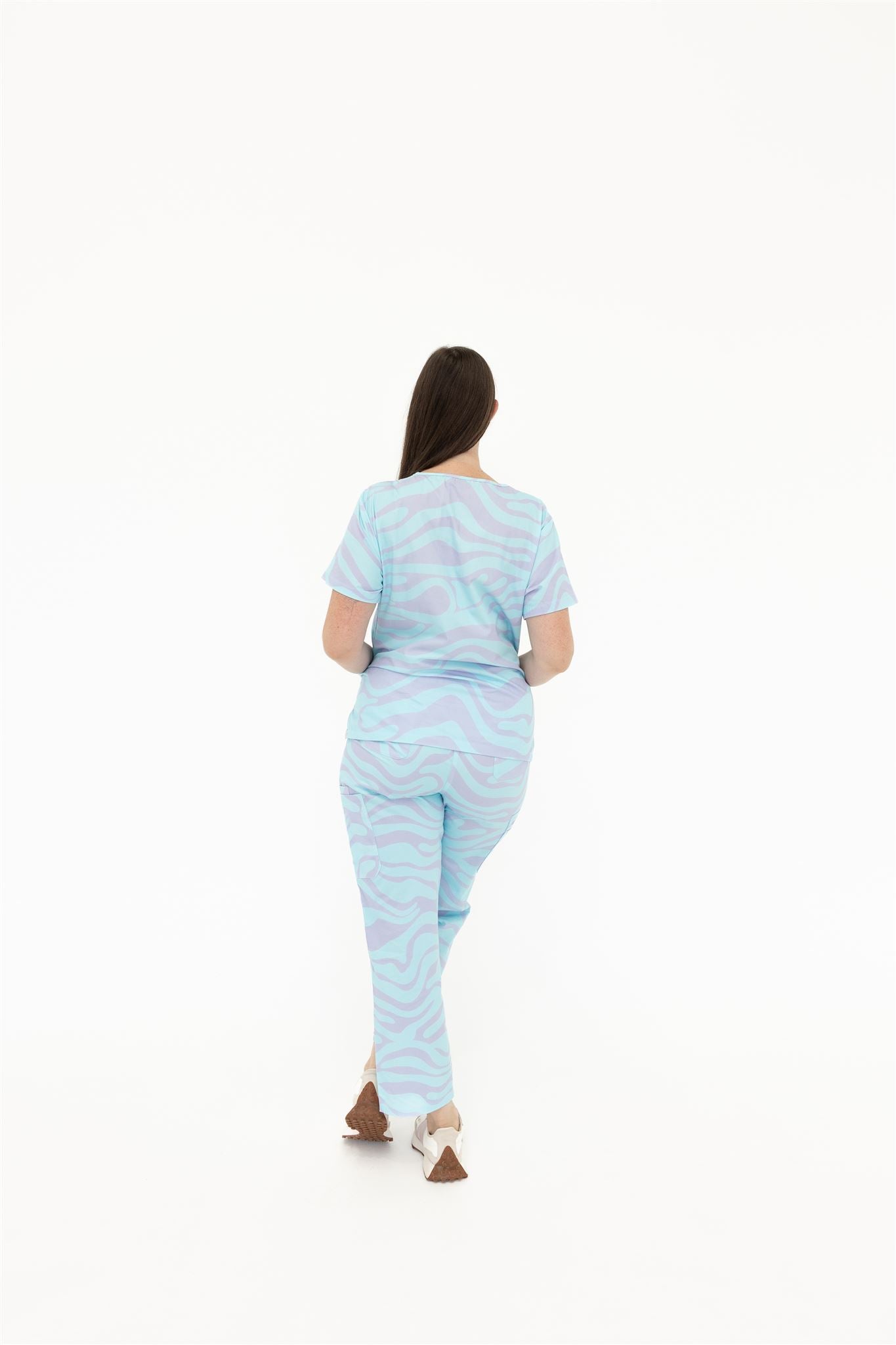 MAKING WAVES SCRUB SET