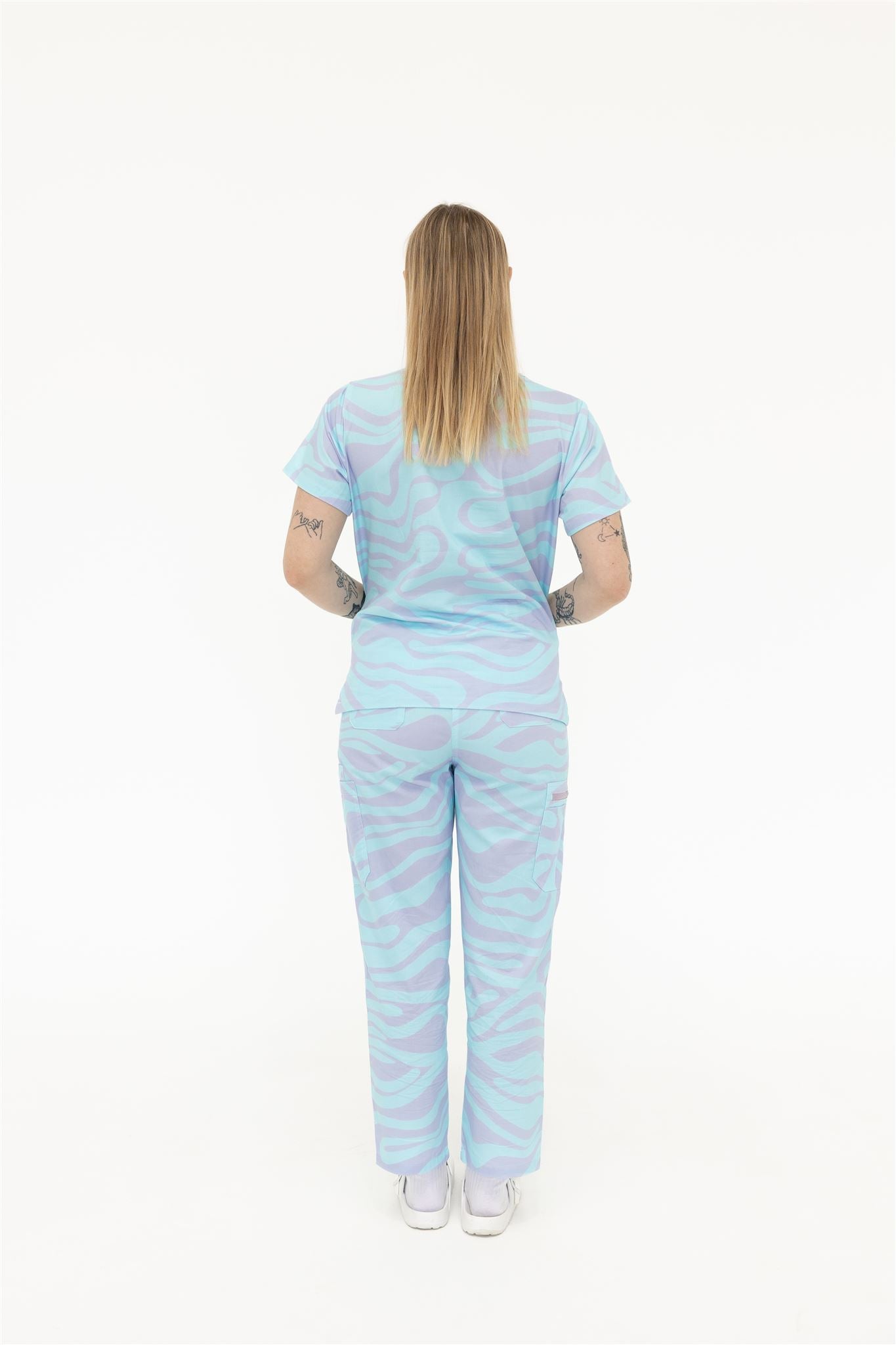 MAKING WAVES SCRUB SET