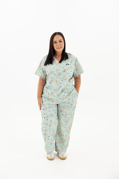 DAISY DAYDREAM SCRUB SET