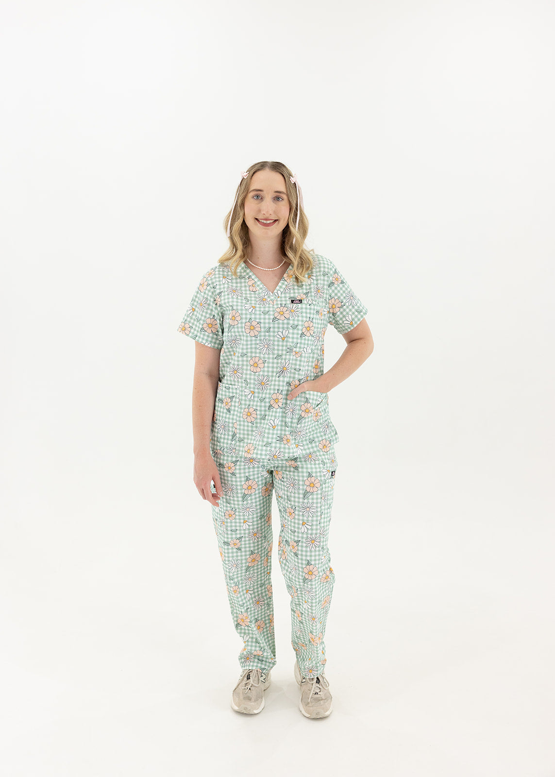 DAISY DAYDREAM SCRUB SET