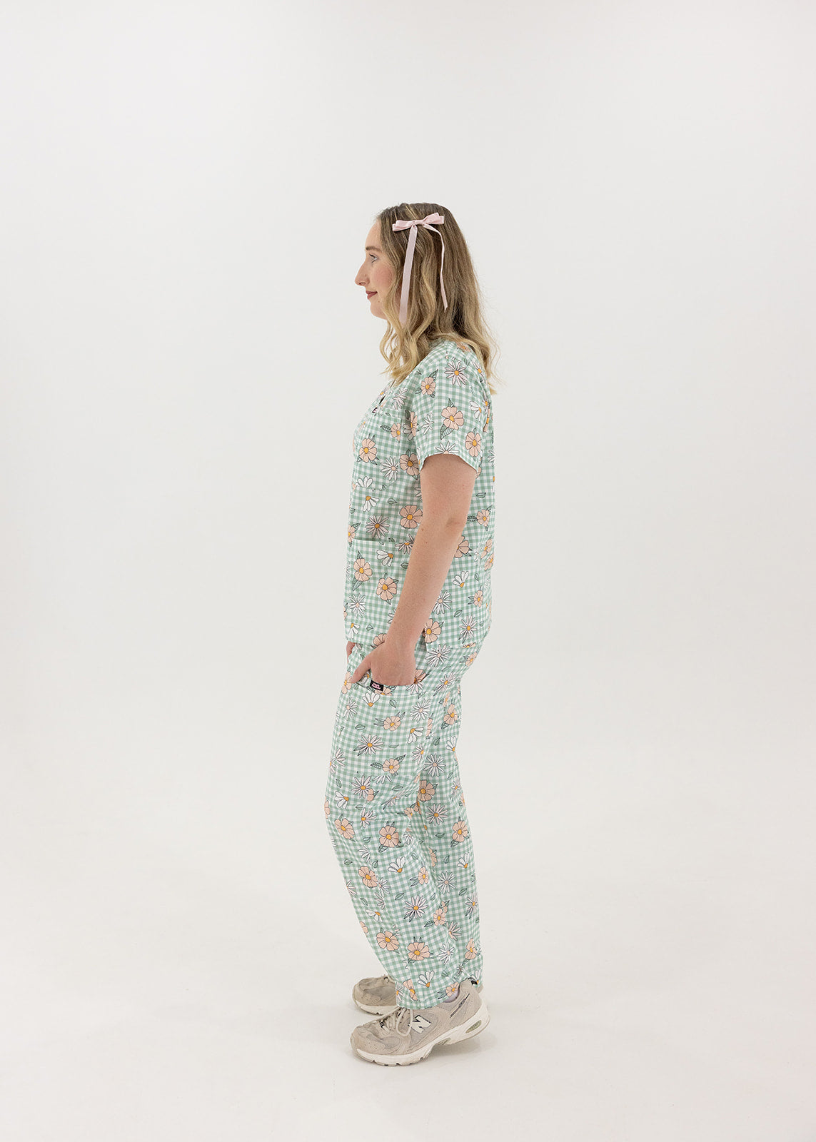 DAISY DAYDREAM SCRUB SET