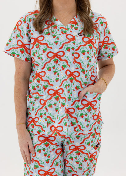 STRAWBERRY FIELDS SCRUB SET