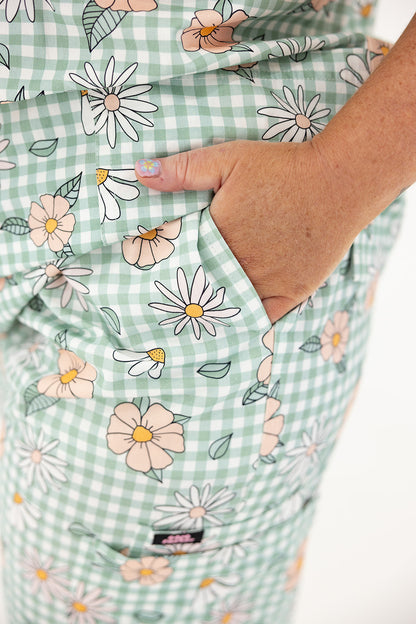 DAISY DAYDREAM SCRUB SET