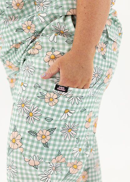 DAISY DAYDREAM SCRUB SET