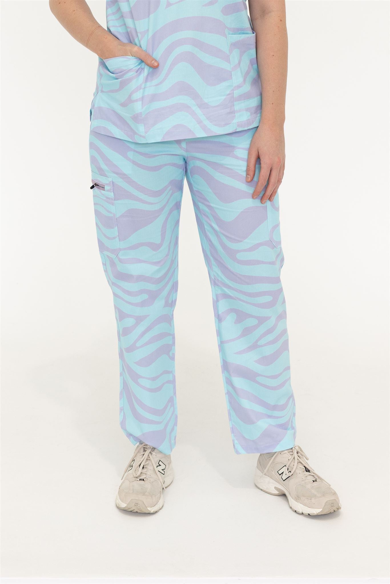 MAKING WAVES SCRUB SET PANTS