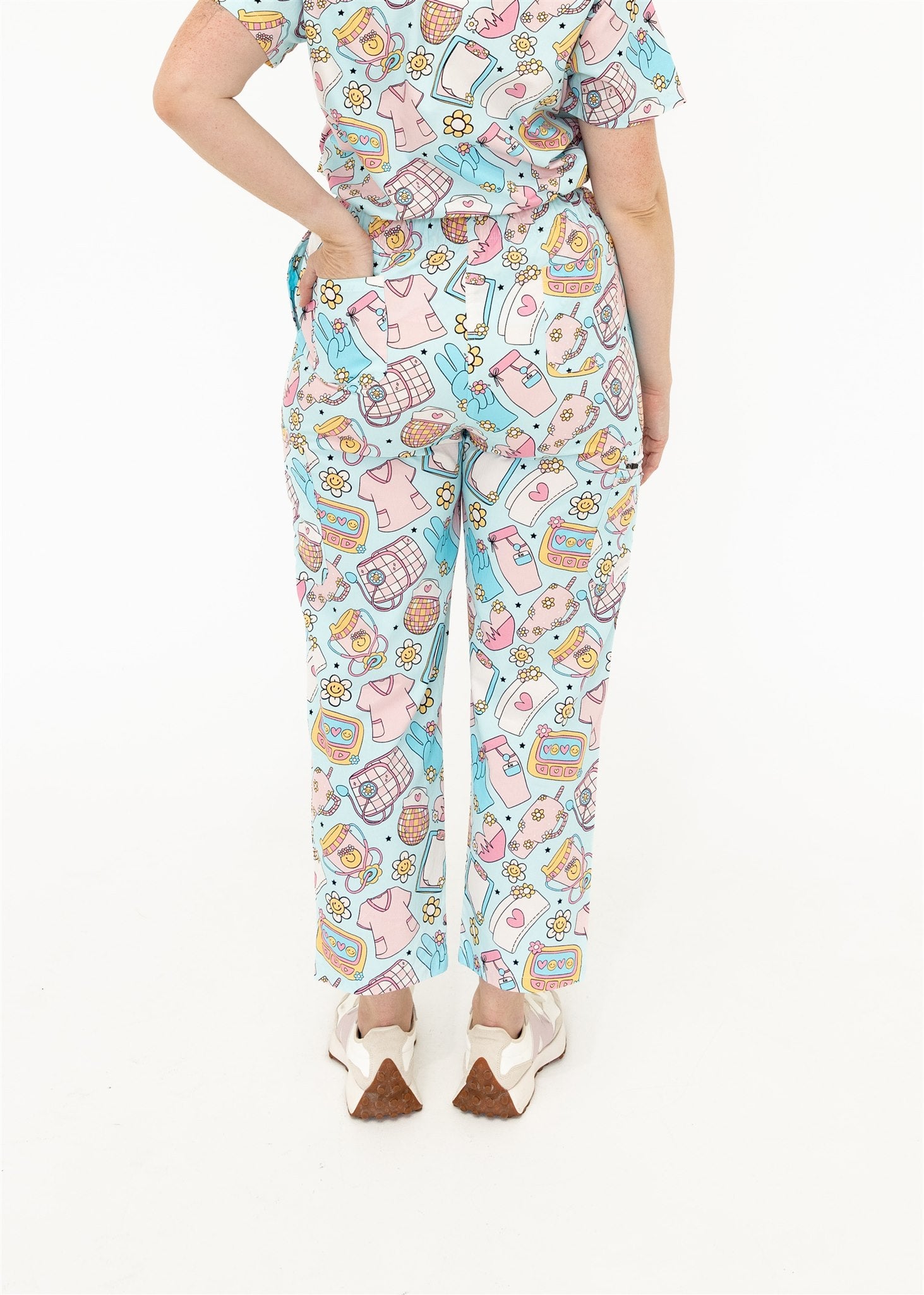 NURSE LIFE SCRUB SET BACK